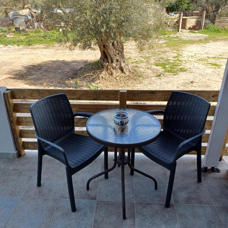 Patio nebo venkovní prostory v ubytování Eleonas Apartment 1, Lygia
