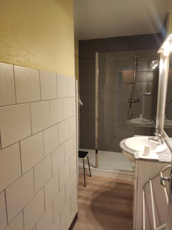 LES TILLEULS - Two-Bedroom Apartment