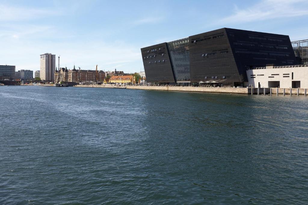 Luxury Apartment w Privat Rooftop Terrace - CPH C - Three-Bedroom Apartment