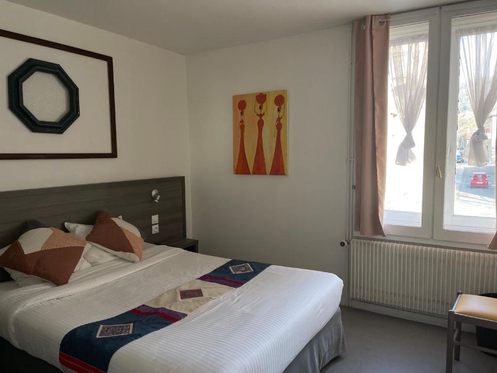 Logis Hôtel Vuillot - Double Room