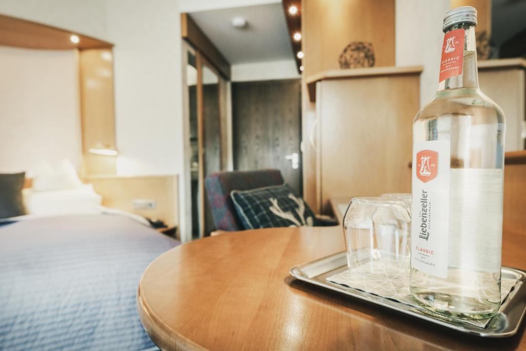 Nápoje v ubytování Hotel Koch