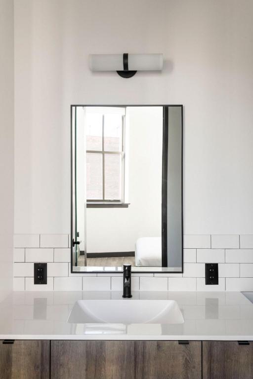 ROOST Cleveland - Two-Bedroom Apartment