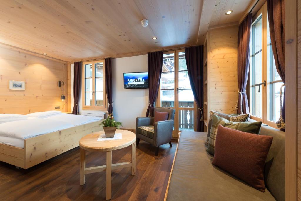 Hotel Alpenrose Wengen - a family affair since 1881客房内的一张或多张床位