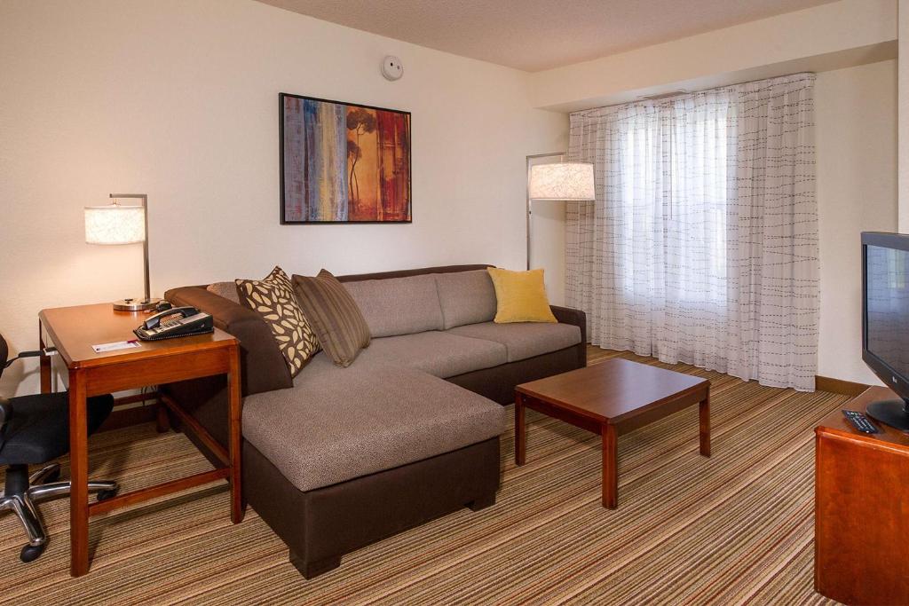 Sonesta ES Suites Charlottesville University photo