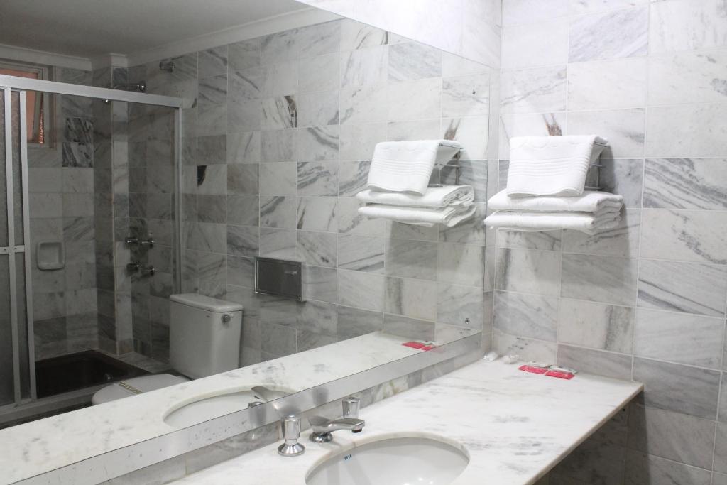 Koupelna v ubytování Hotel Doral Apucarana