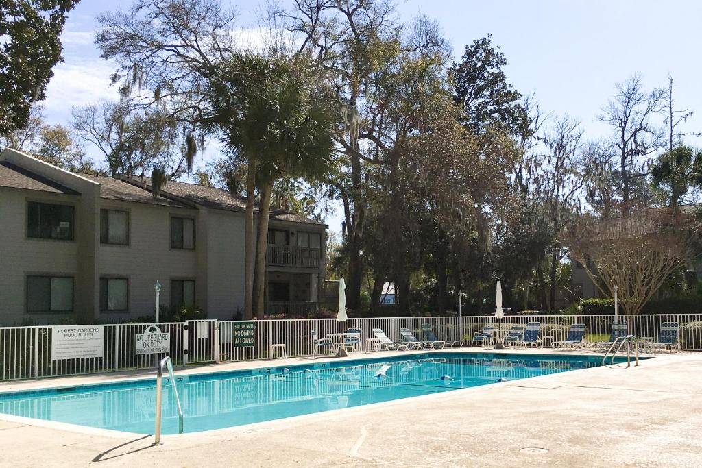 Piscina en o cerca de Forest Gardens