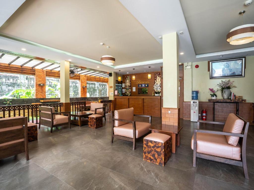 Posezení v ubytování Baan Sailom Hotel Phuket - Sha Extra Plus