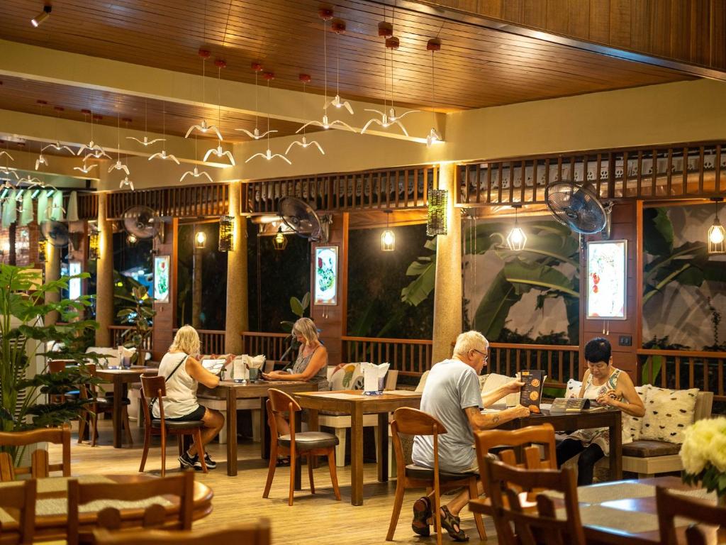Restaurace v ubytování Baan Sailom Hotel Phuket - Sha Extra Plus