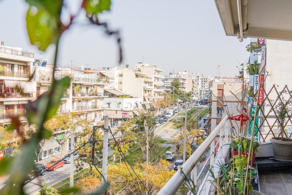 A balcony or terrace at The Skyward Flats