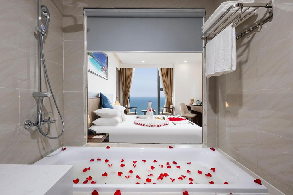 Phòng Senior Deluxe Đôi hoặc Ghép đôi nhìn ra Biển
