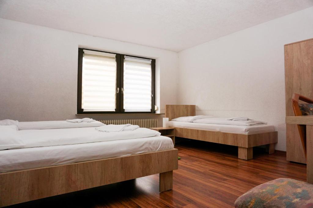 Hotel Kreuz - Camera Tripla Con Bagno Privato