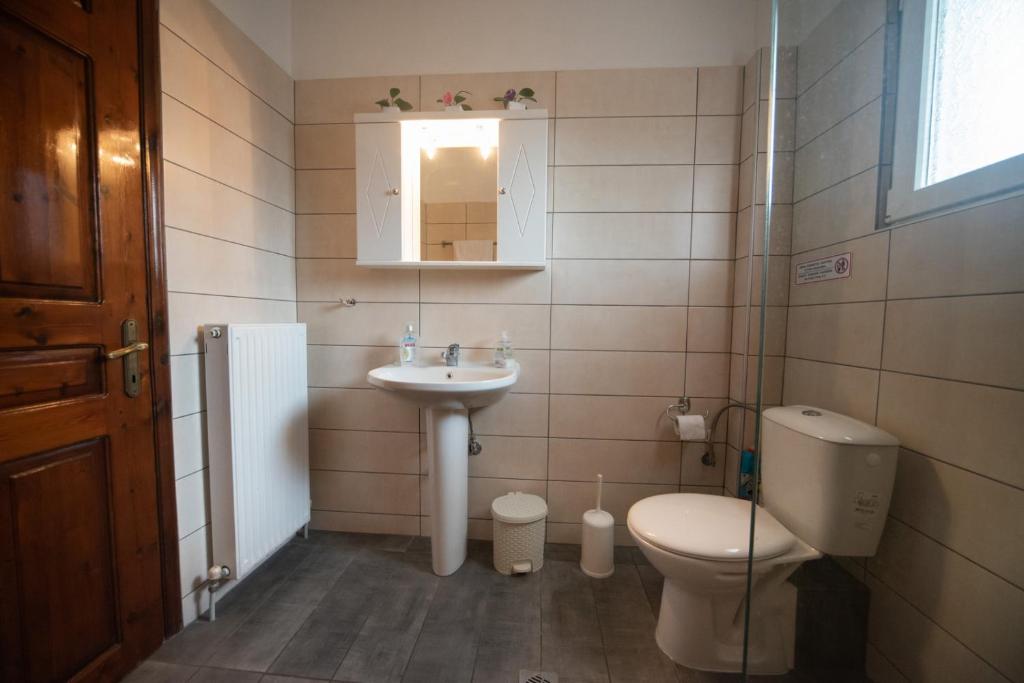 Kúpeľňa v ubytovaní Ktima Aphroditi