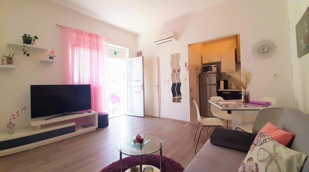 Perimar Luxury Apartments and Rooms Split Center - 1