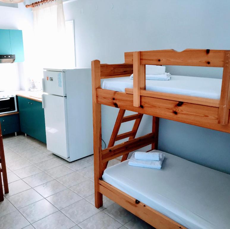 Gallery image of Ilias Apartments in Finikounta