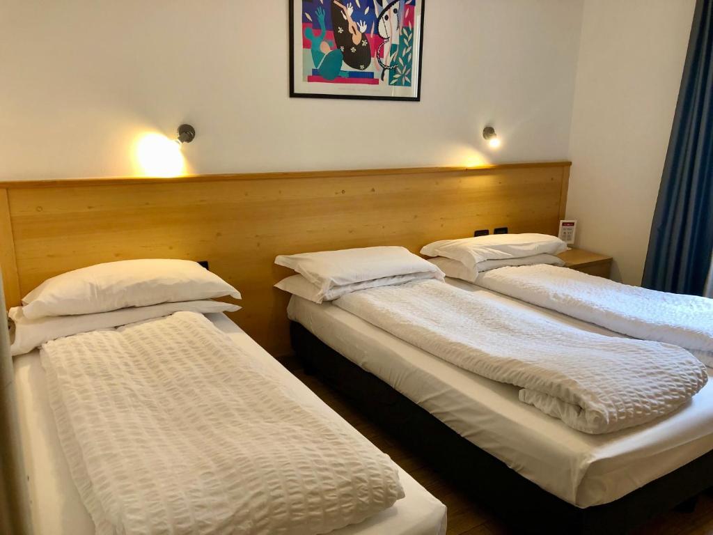 Hotel Derby - Habitación Triple Económica