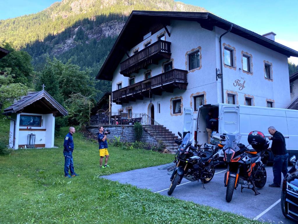 Majutusasutuse Haus Fiegl külastajad