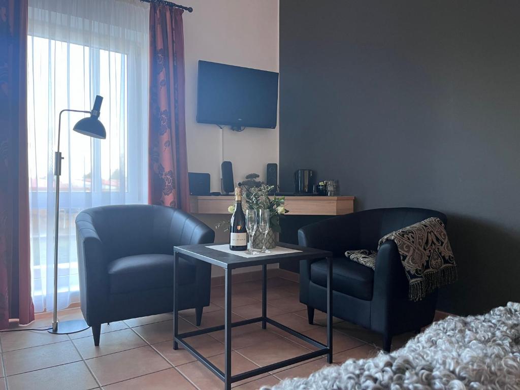 Posezení v ubytování Fröjel Resort & Spa
