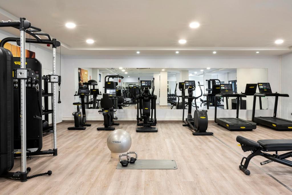 Fitness centrum a/nebo fitness zařízení v ubytování Red Level at Gran Melia Palacio de Isora - Adults Only