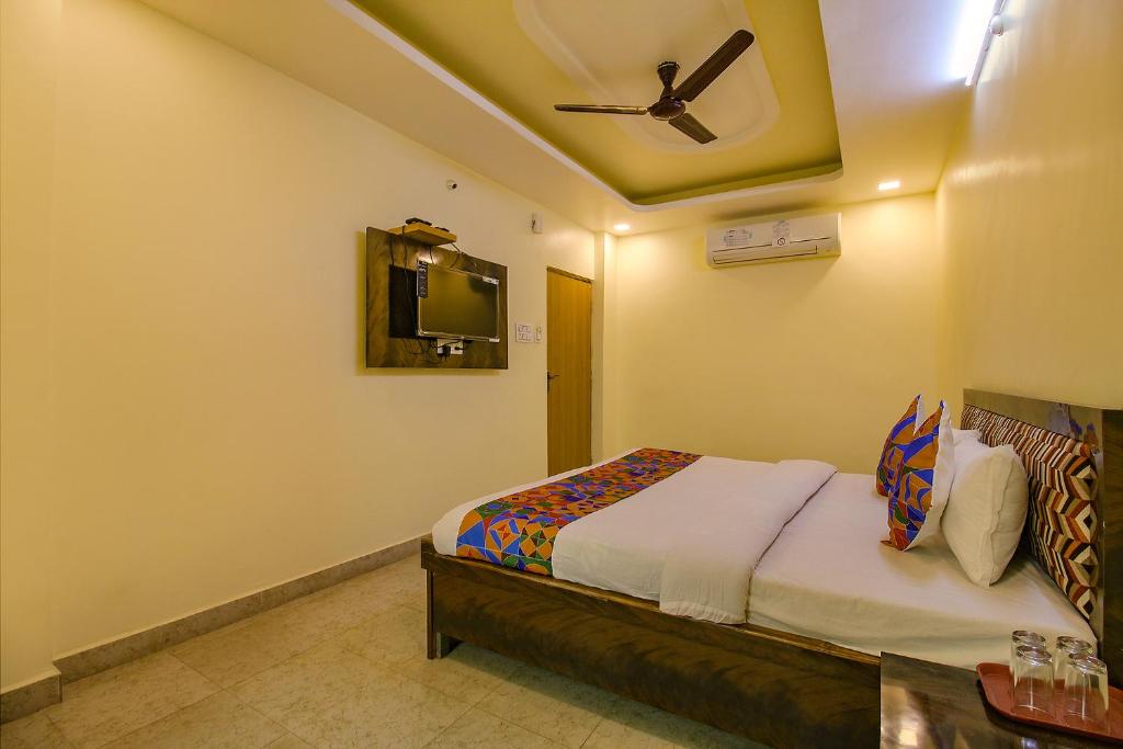 FabHotel Kanta Shrawan Arcade - 豪华室