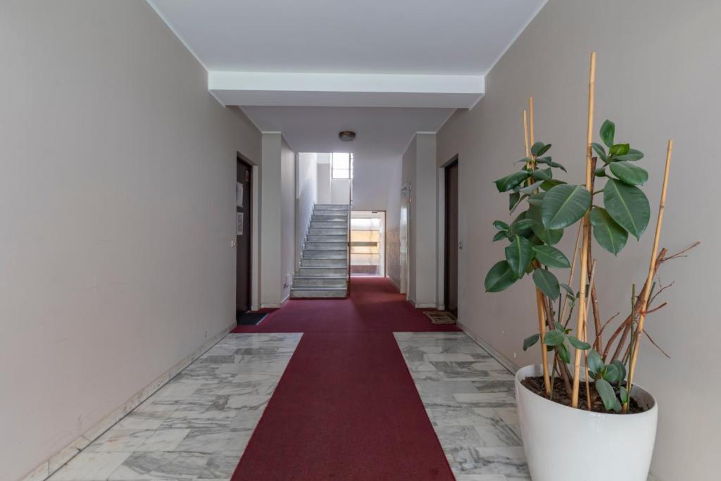 Fotografia z galérie ubytovania JOIVY Modern 2bed flat with balcony, 250m from M5 Foppa and M2 Sant'Agostino v Miláne