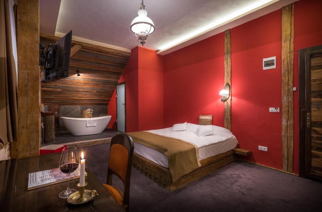 Castle Hotel Daniel - Double Double Double Room