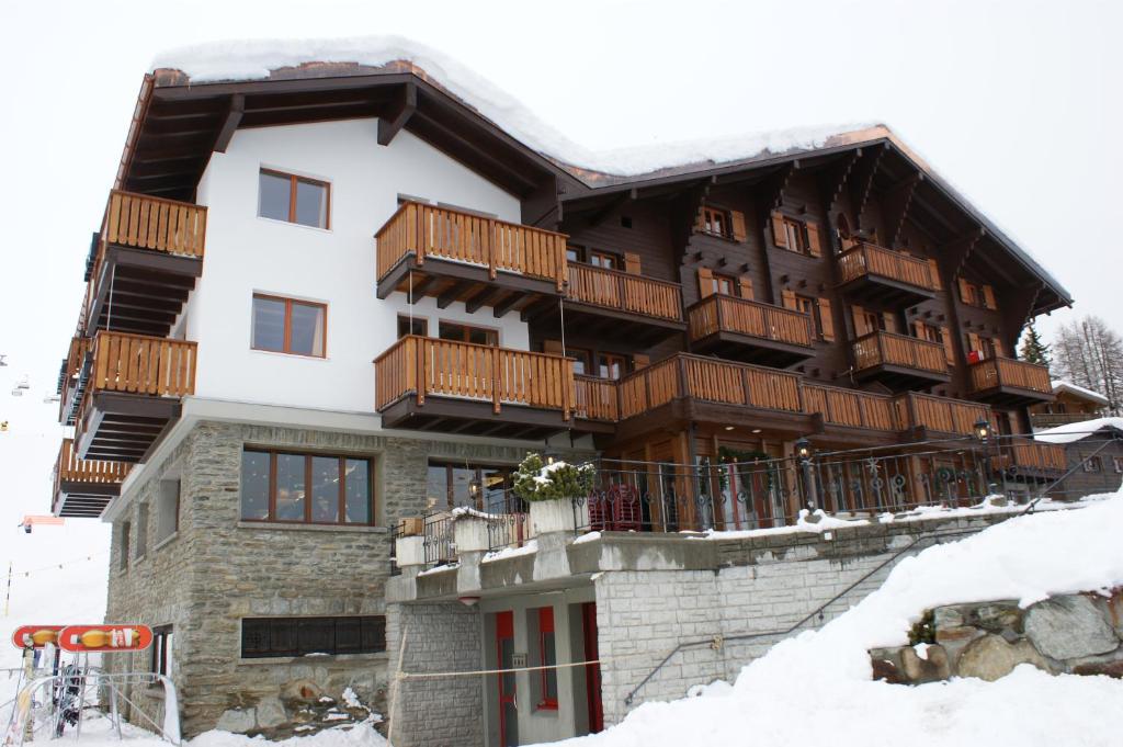 Budova, kde se hotel nachází