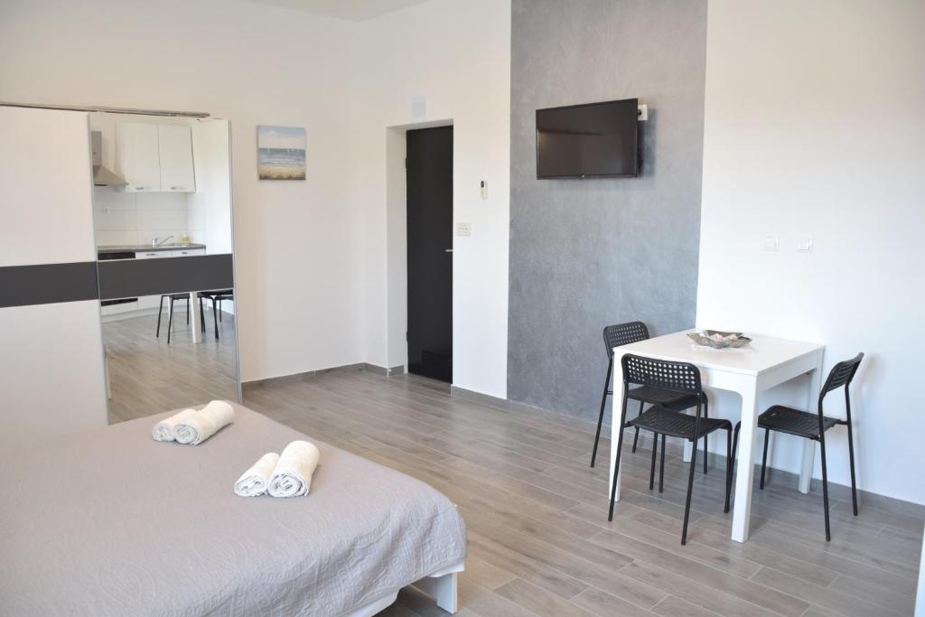Fotografia z galérie ubytovania Studio apartman Gili v destinácii Kaštela