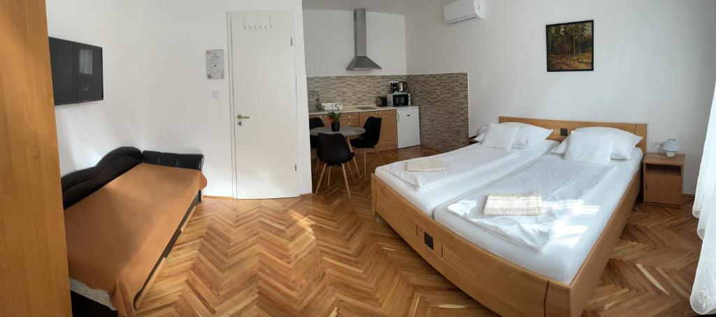 Bogoly Apartman - Apartamento Con Terraza