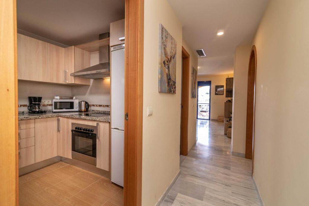 VB Albatros - 2BR Apartment Recently Renovated, Benalmádena ...