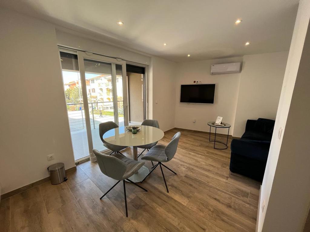 Apartment Azuro