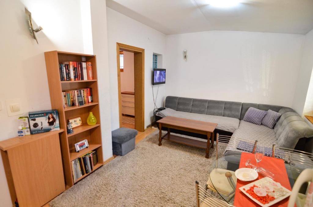 Blacksmith Apartment + Free Private Parking - Appartement 1 Chambre