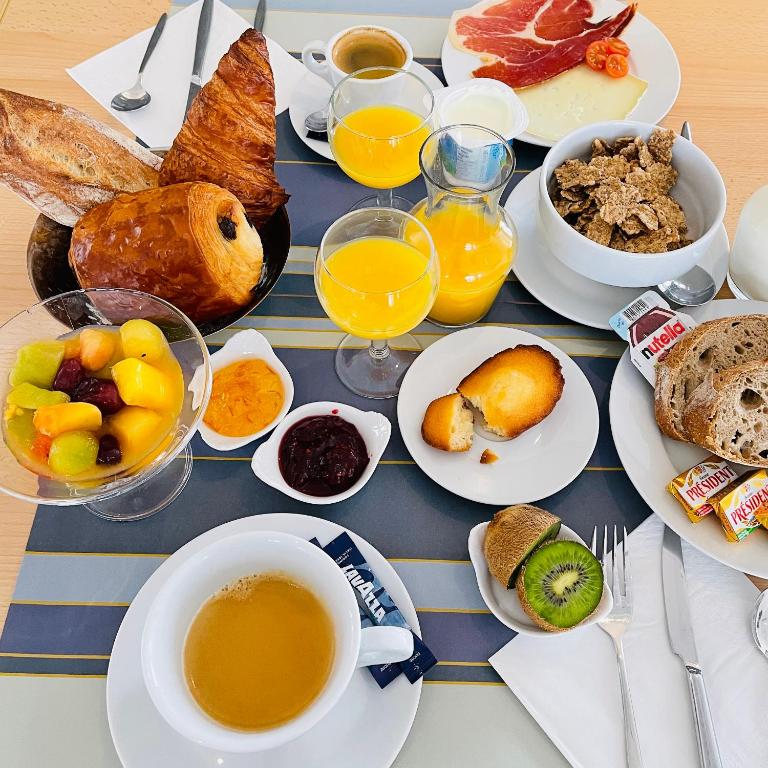 Nourriture dans l'hôtel ou à proximité