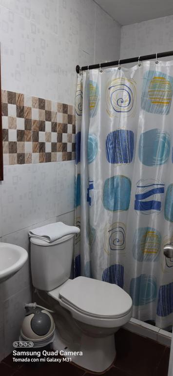 Un baño de Bonsai Hotel Salamina Caldas
