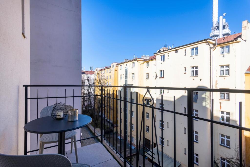 Hidden Art Boutique Residence by Dwellfort - 3