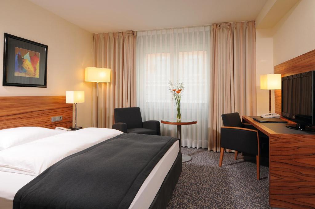 Maritim Hotel München - Superior Single Room