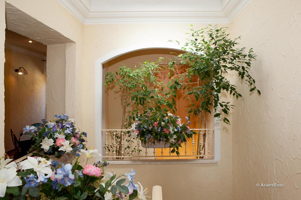 カパルビオにあるAlbergo del Lagoのギャラリーの写真