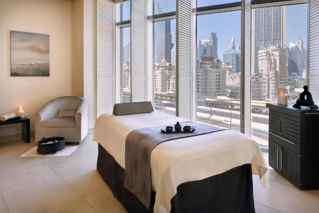 FAHH - Amazing Studio in Emaar Fashion Avenue - Studio Apartment