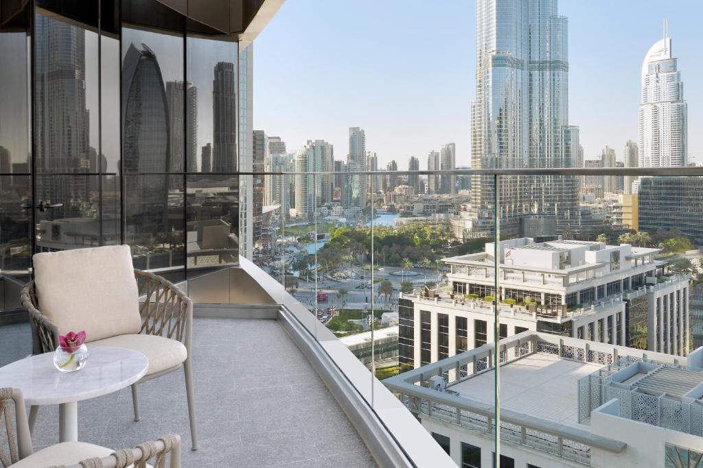 Address Sky View - 