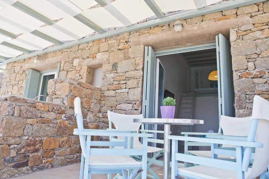 Niriides Homes & Villas - 14