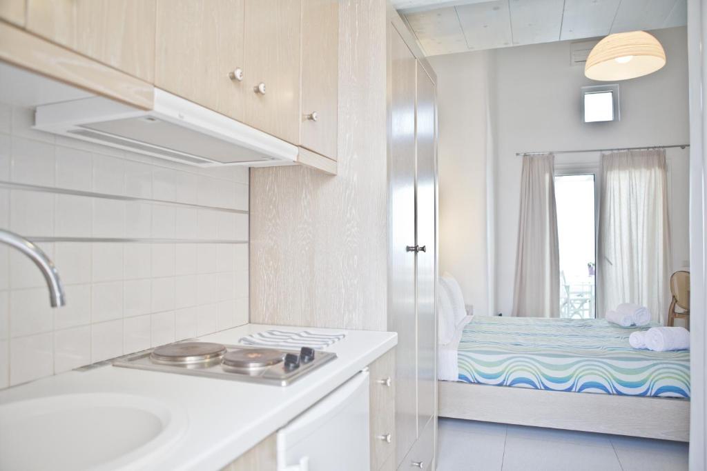 Niriides Homes & Villas - 8