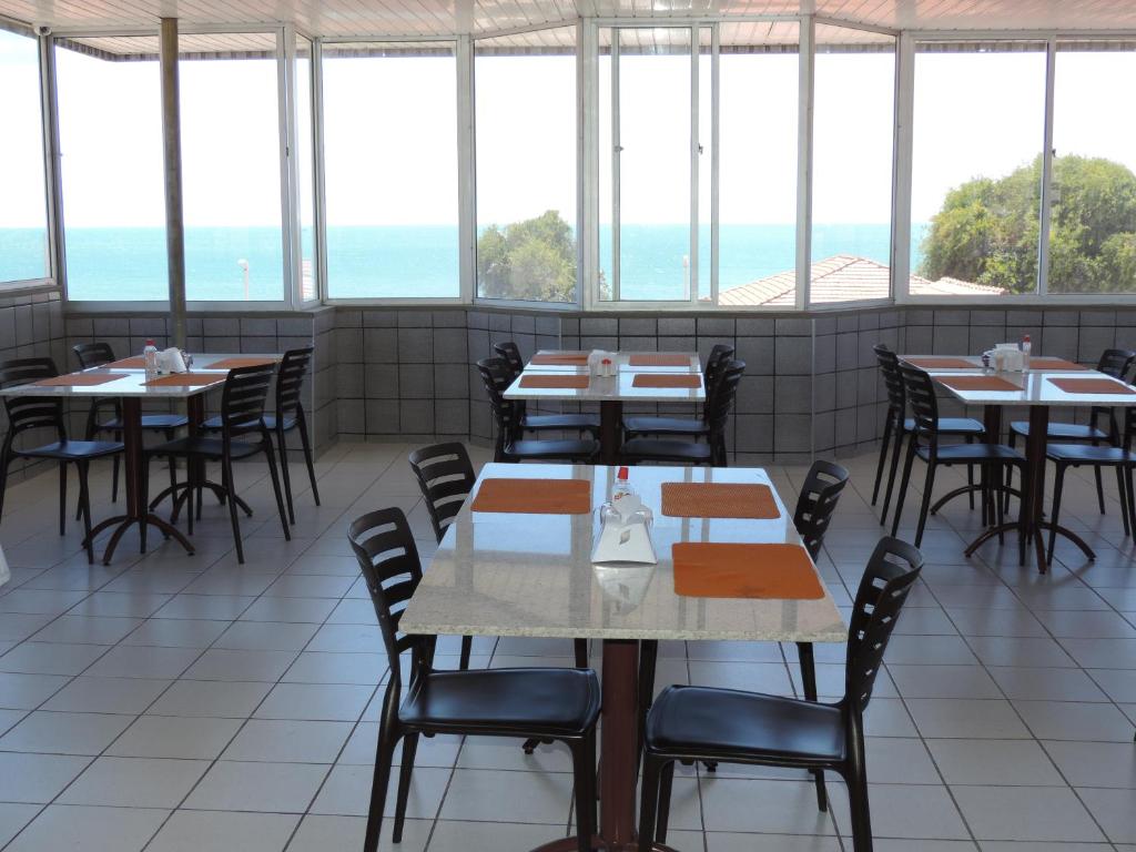  Iracema Mar Hotel