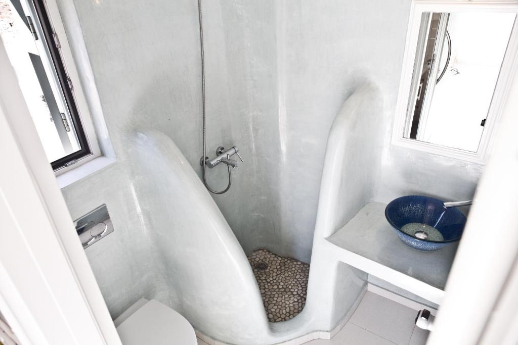 Niriides Homes & Villas - 6