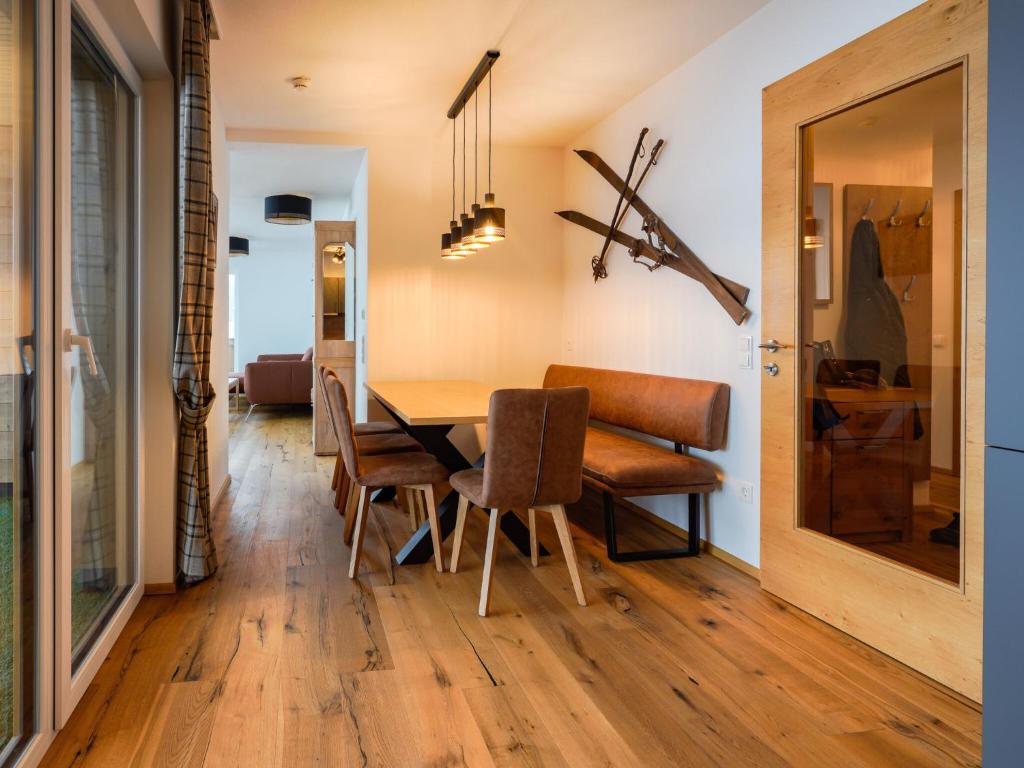 Posedenie v ubytovaní Kitzbühel alpine lodge with private infrared sauna