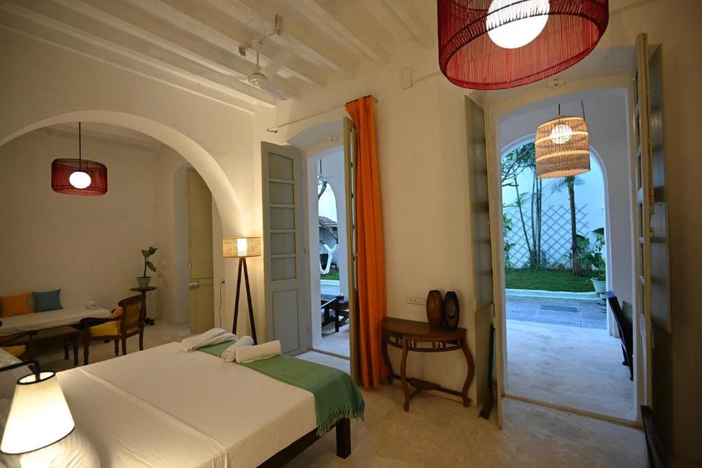 La Cedille - French Heritage House - King Room Mit Gartenansicht