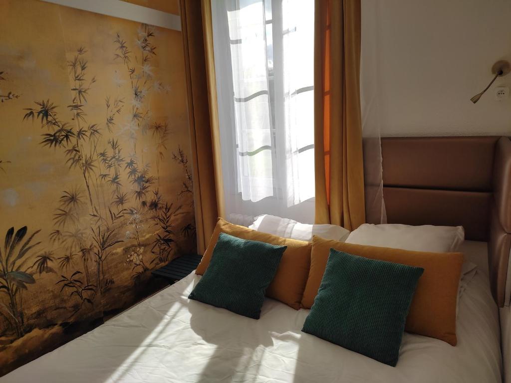 Hotel des Voyageurs - Single Room
