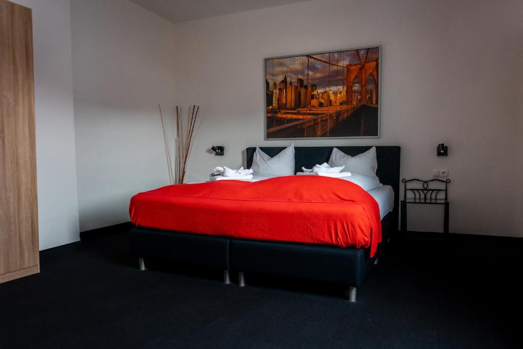 Postel nebo postele na pokoji v ubytování Hotel Tiefenhagen Sauerland