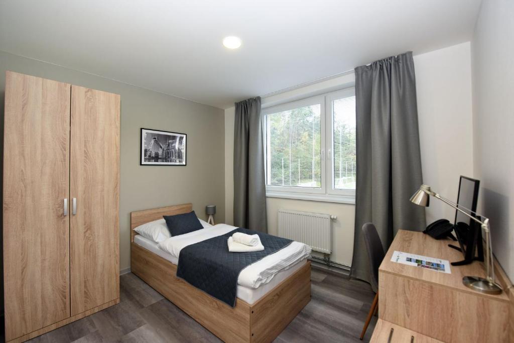 
Single Room with Private Bathroom
