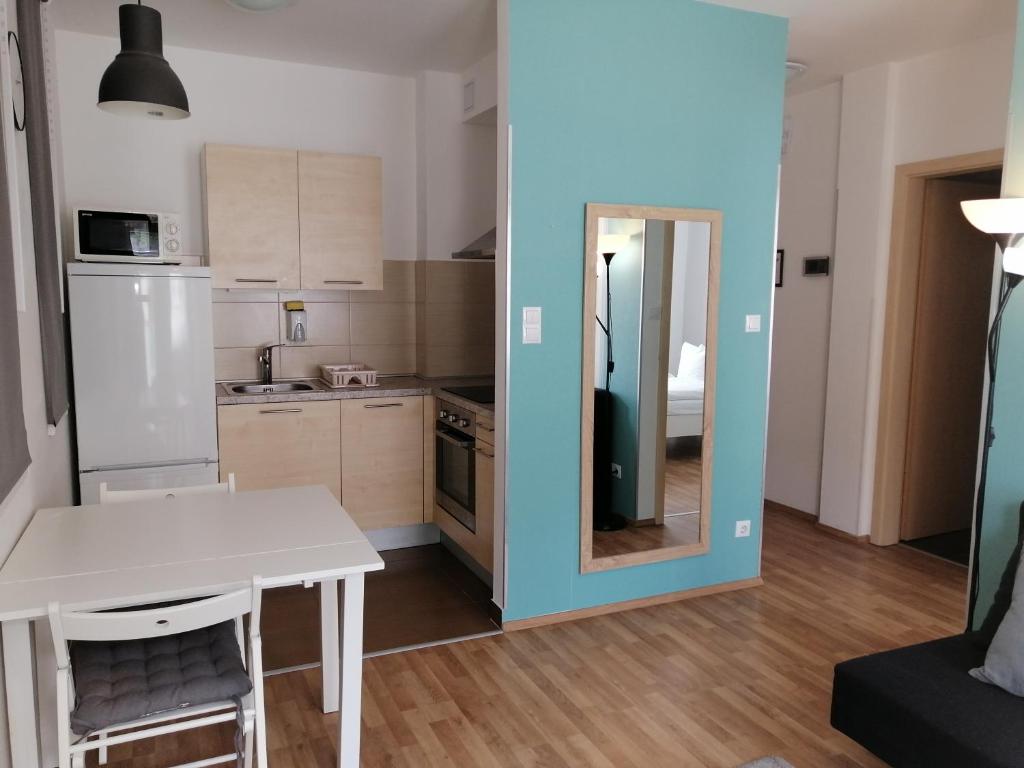 Corvin Center Suites - Resim 41