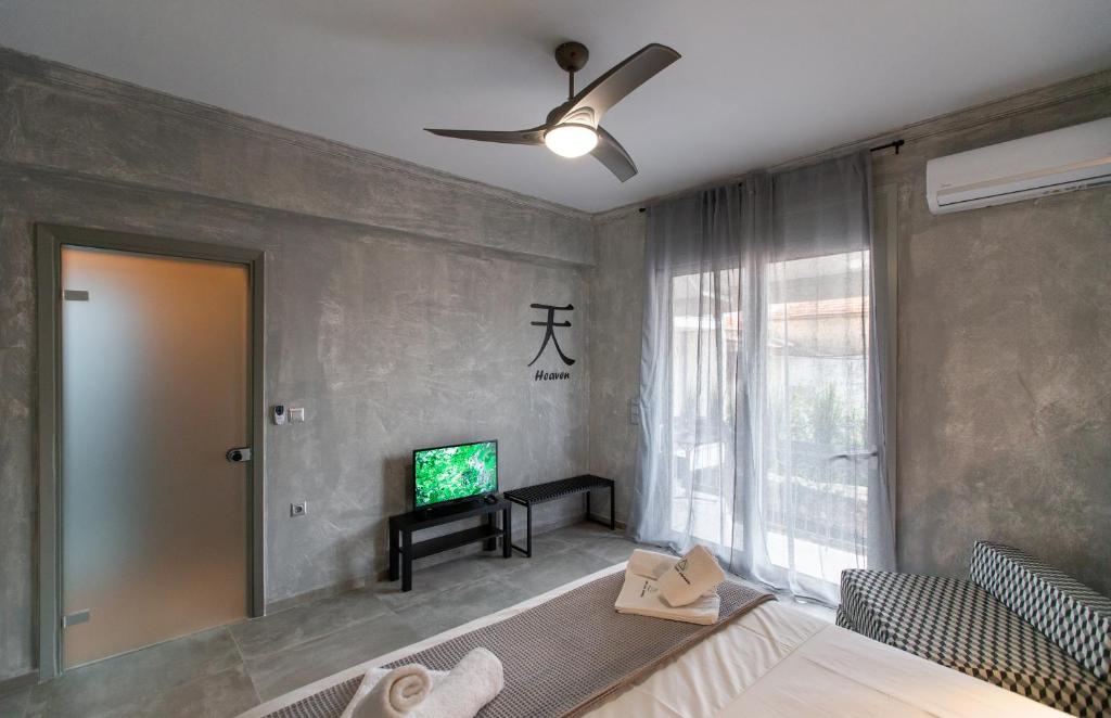 TV a/nebo společenská místnost v ubytování Lepanto Luxury Apartments FF