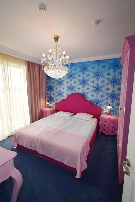 ECO Therma Village - Mineral Pool & SPA & All Inclusive - Elza Thematische Wohnung (4 Erwachsene + 1 Kind)